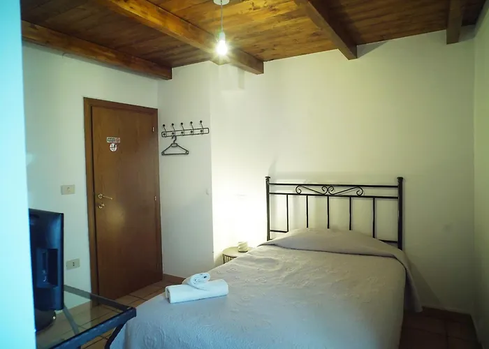 Affittacamere Fulginiae 3*